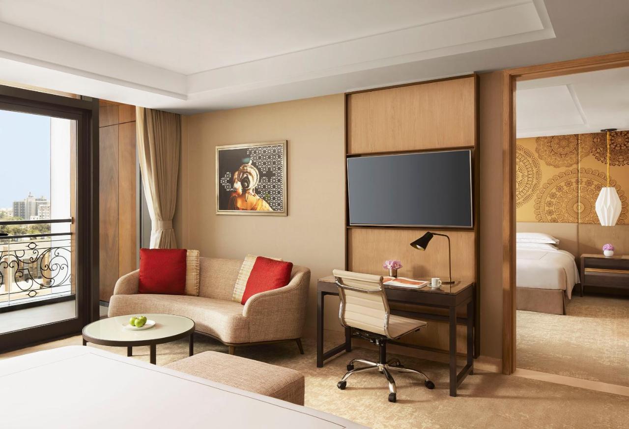 Hotel Taj Wellington Mews Chennai Exterior foto