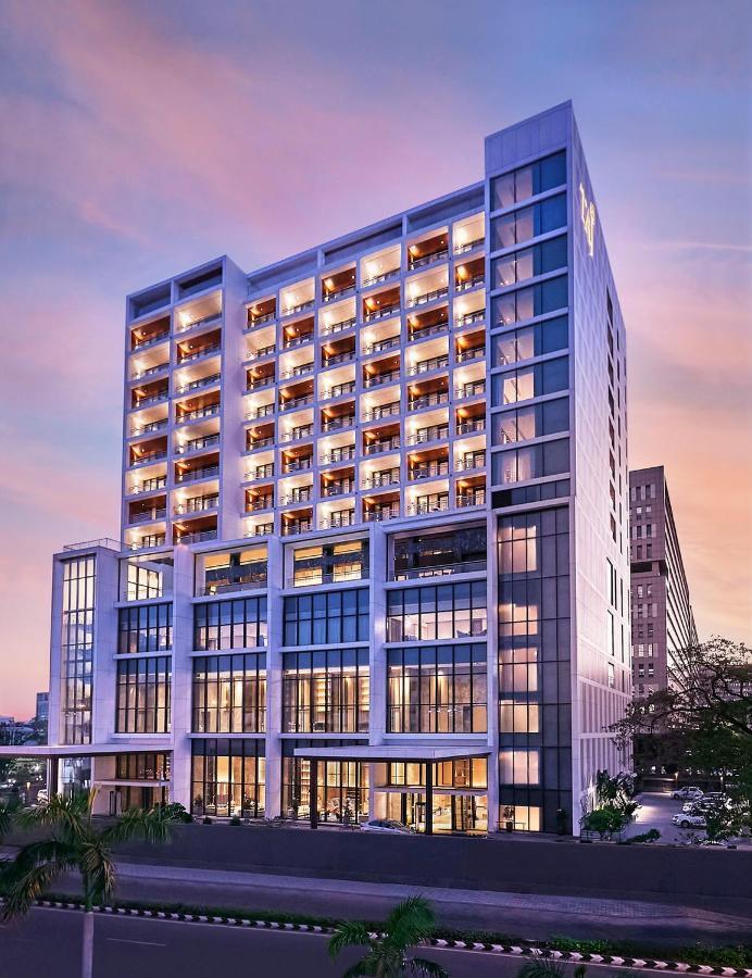 Hotel Taj Wellington Mews Chennai Exterior foto